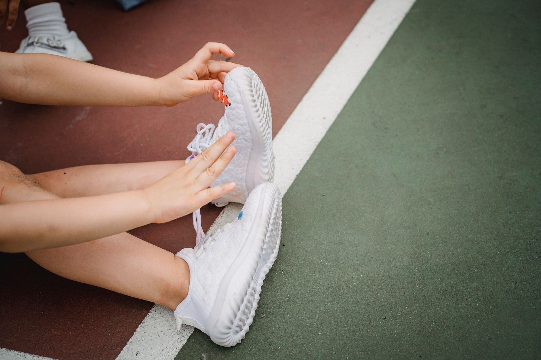Bash – Kids sneaker fitting and sizing: how to get the right fit