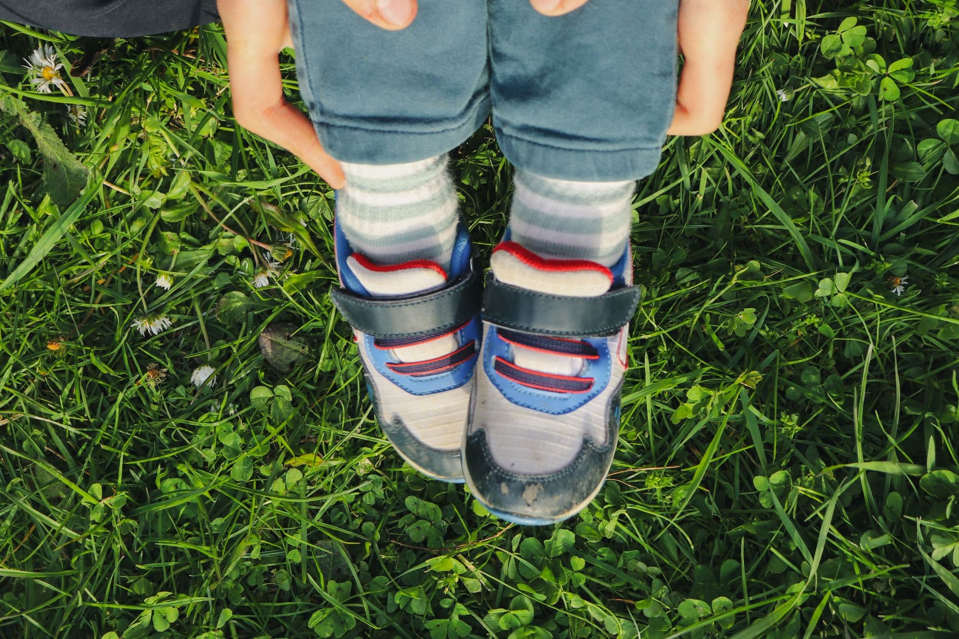 Bash – Velcro vs elastic closures for toddler shoes: which to choose and why