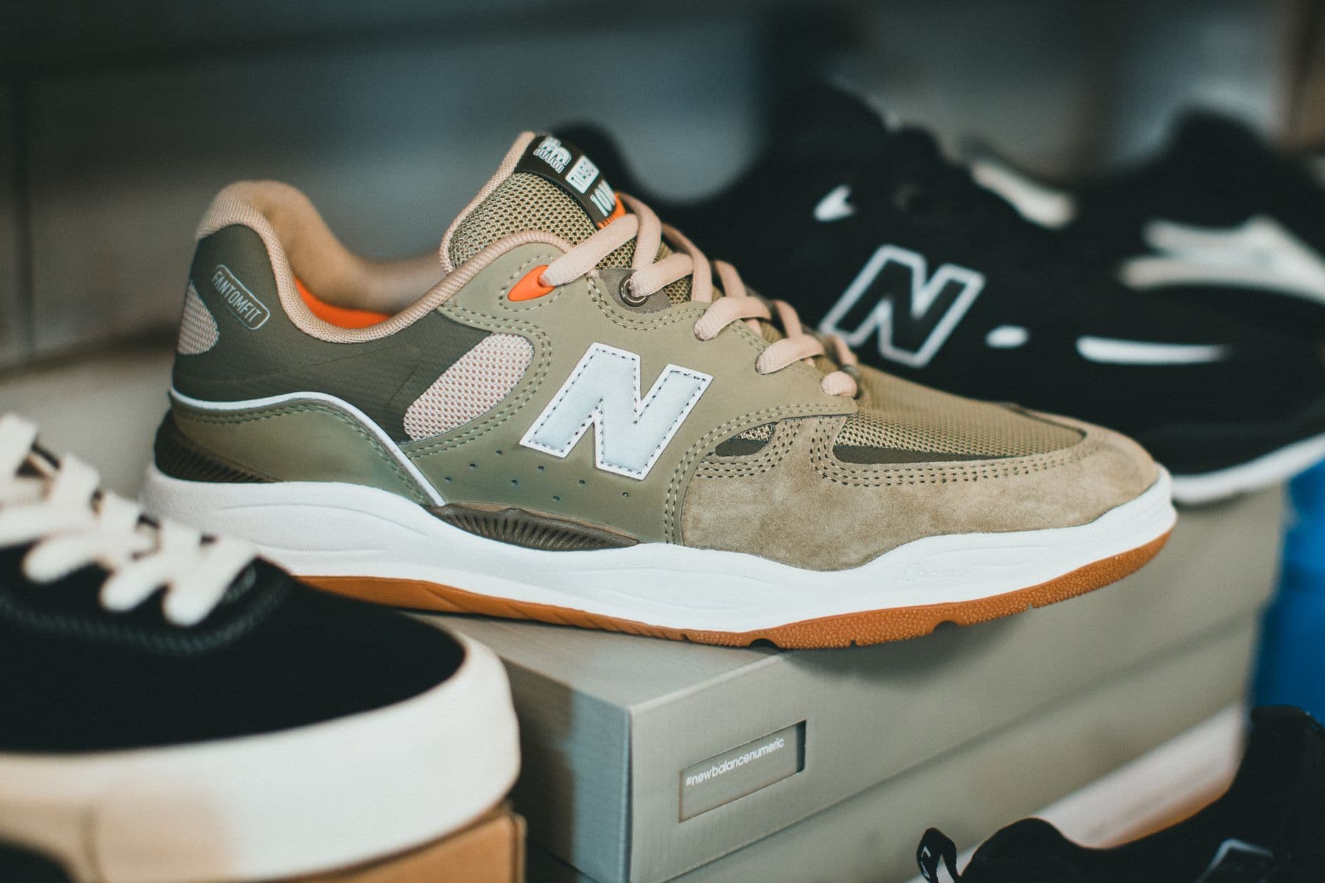 Bash – New Balance sneakers for kids: fit, styles and how we shop