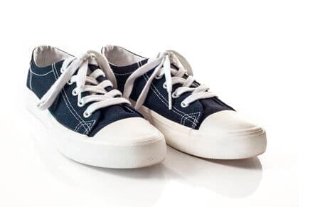 Bash – Comfortable women’s sneakers for long city walks - what to choose