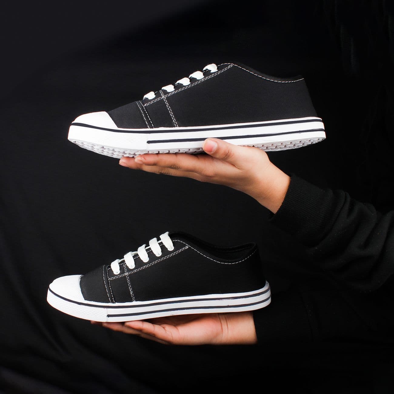 Bash – Best Black Sneakers for Ladies - Choose by Foot Shape & Fit