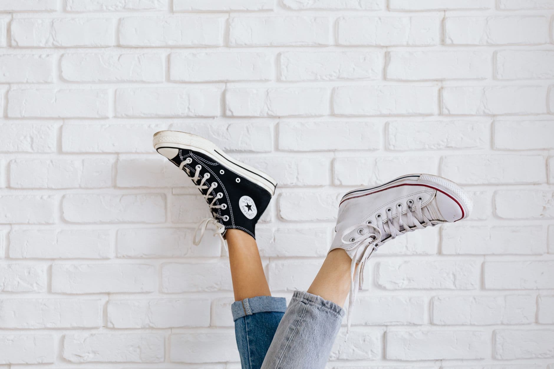 Bash – 5 Outfit Ideas Pairing TomTom Women’s Sneakers for Everyday South African Life