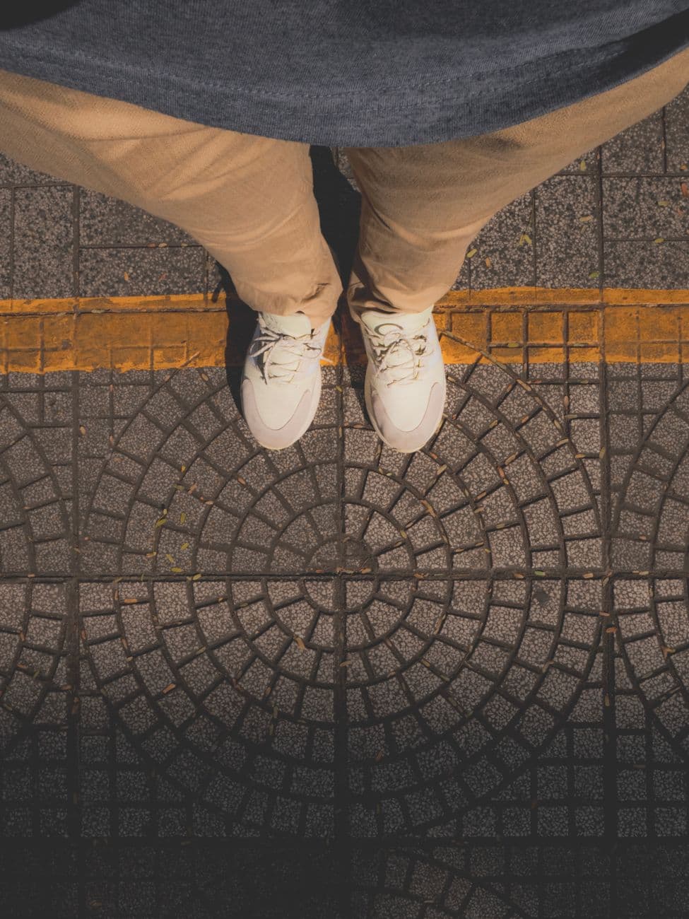 Bash – Men leather sneakers sizing guide
