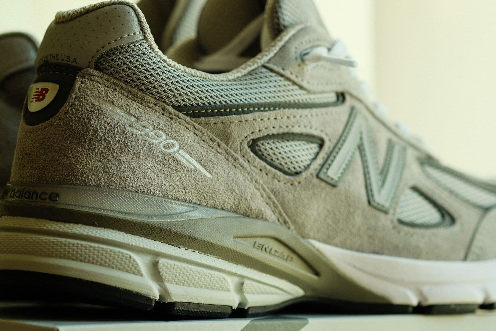 Bash – Cleaning and care for mixed-material sneakers