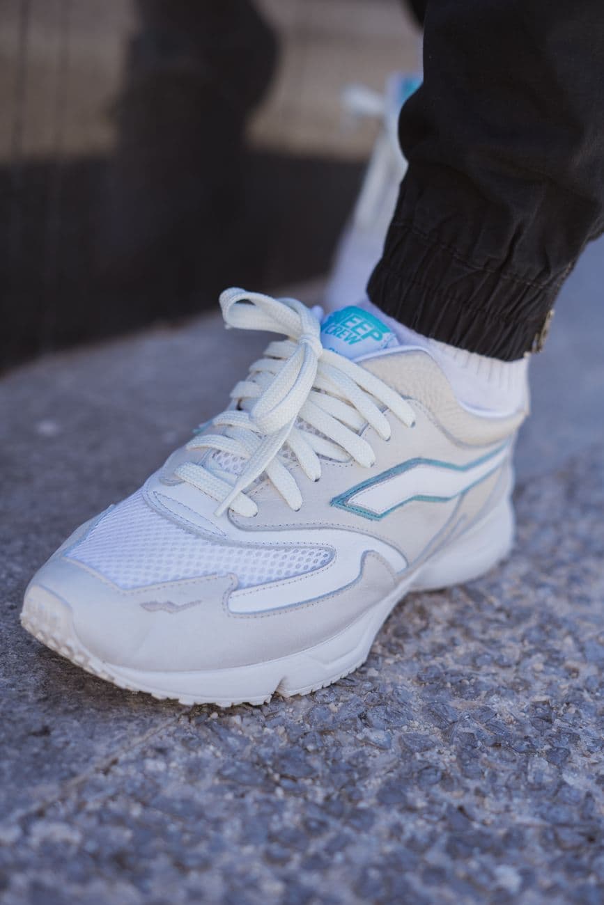 Bash – Cushioned trainers for commuting: comfortable daily shoes that keep you moving