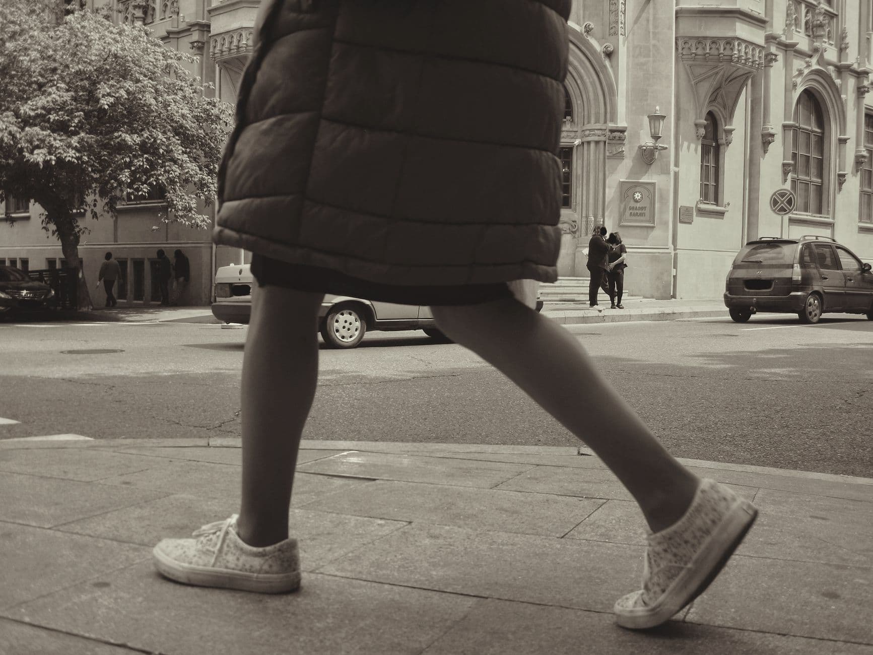 Bash – Best sneakers for walking commutes: comfortable, durable choices for everyday city walks