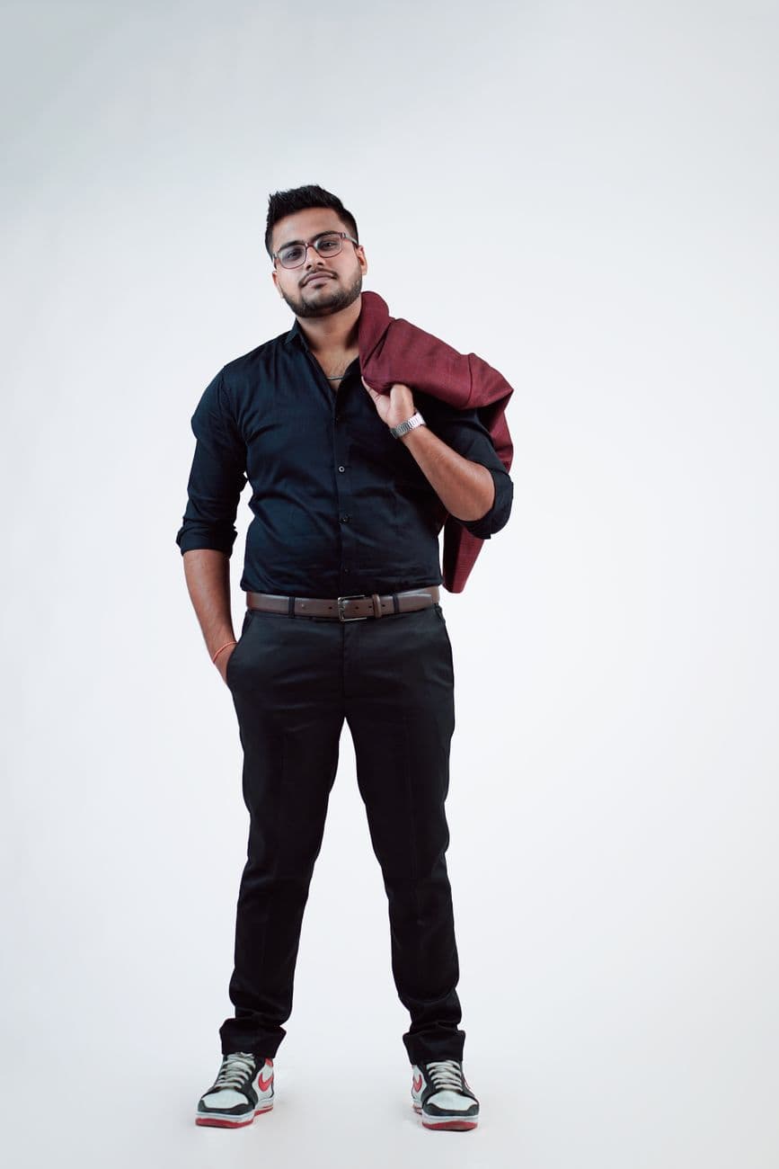 Bash – Sneakers for smart casual outfits (men): how to wear them with confidence
