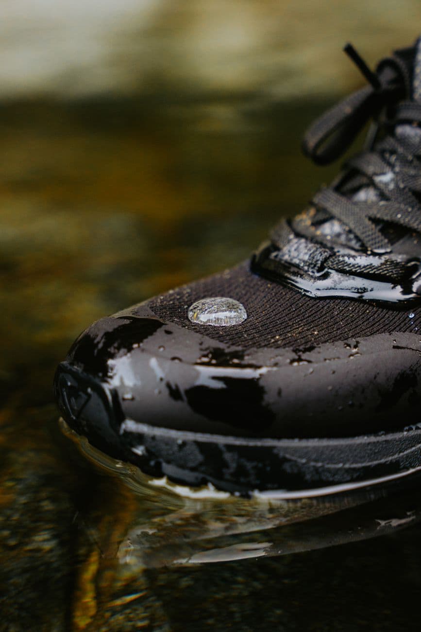 Bash – Best sneaker materials for weather and care - choose what lasts