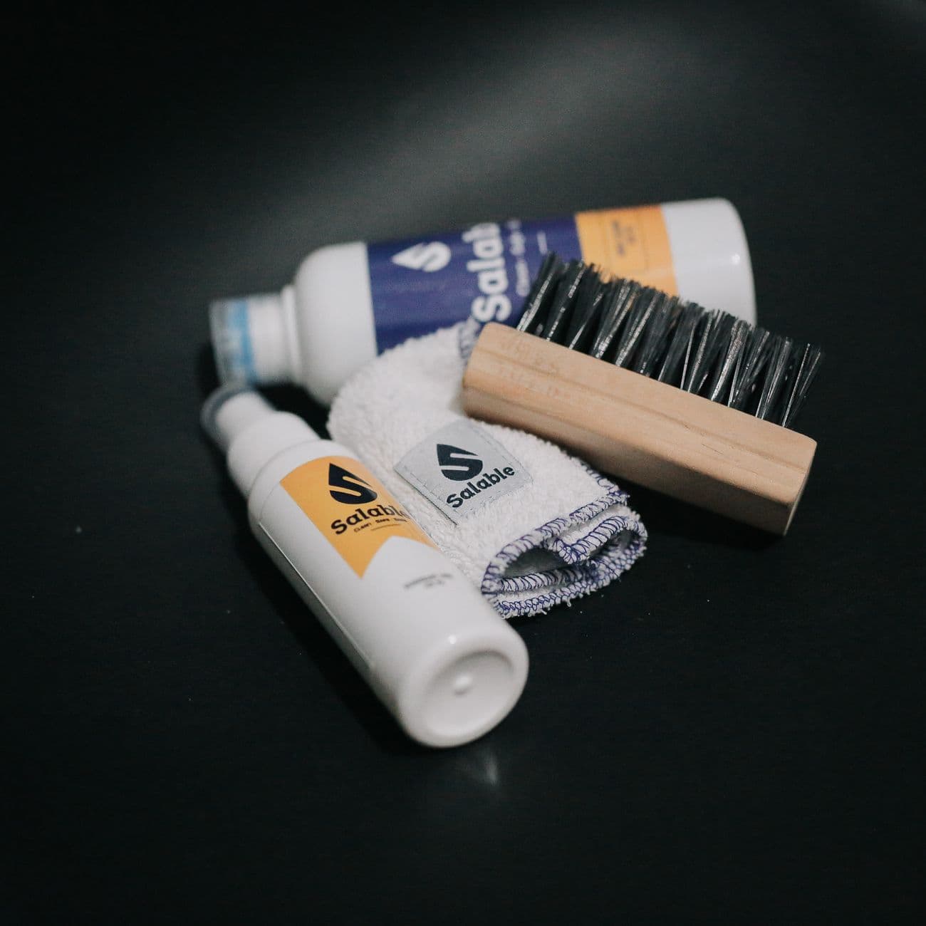 Bash – Sneaker care: cleaning and maintenance tips for lasting wear