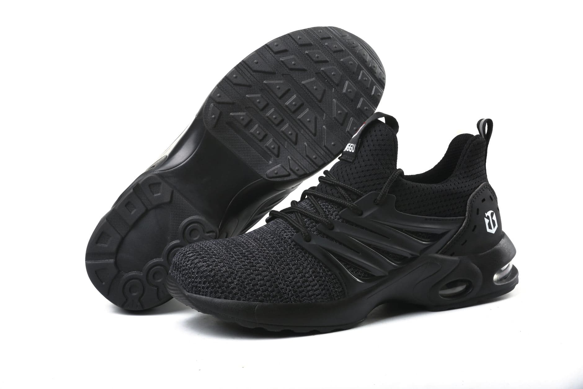 Bash – Breathable online sneakers made for hot climates