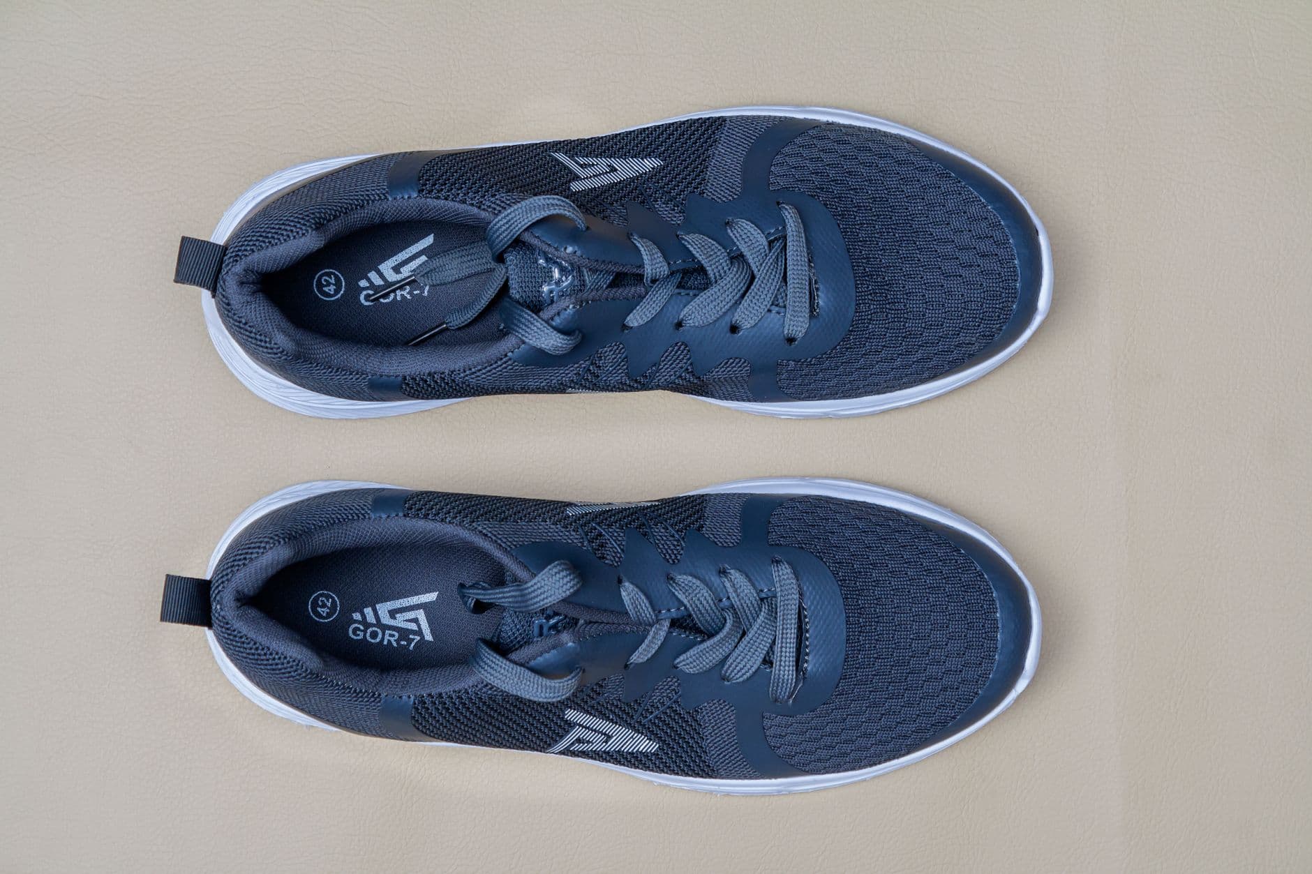 Bash – Breathable materials for hot-climate sneakers