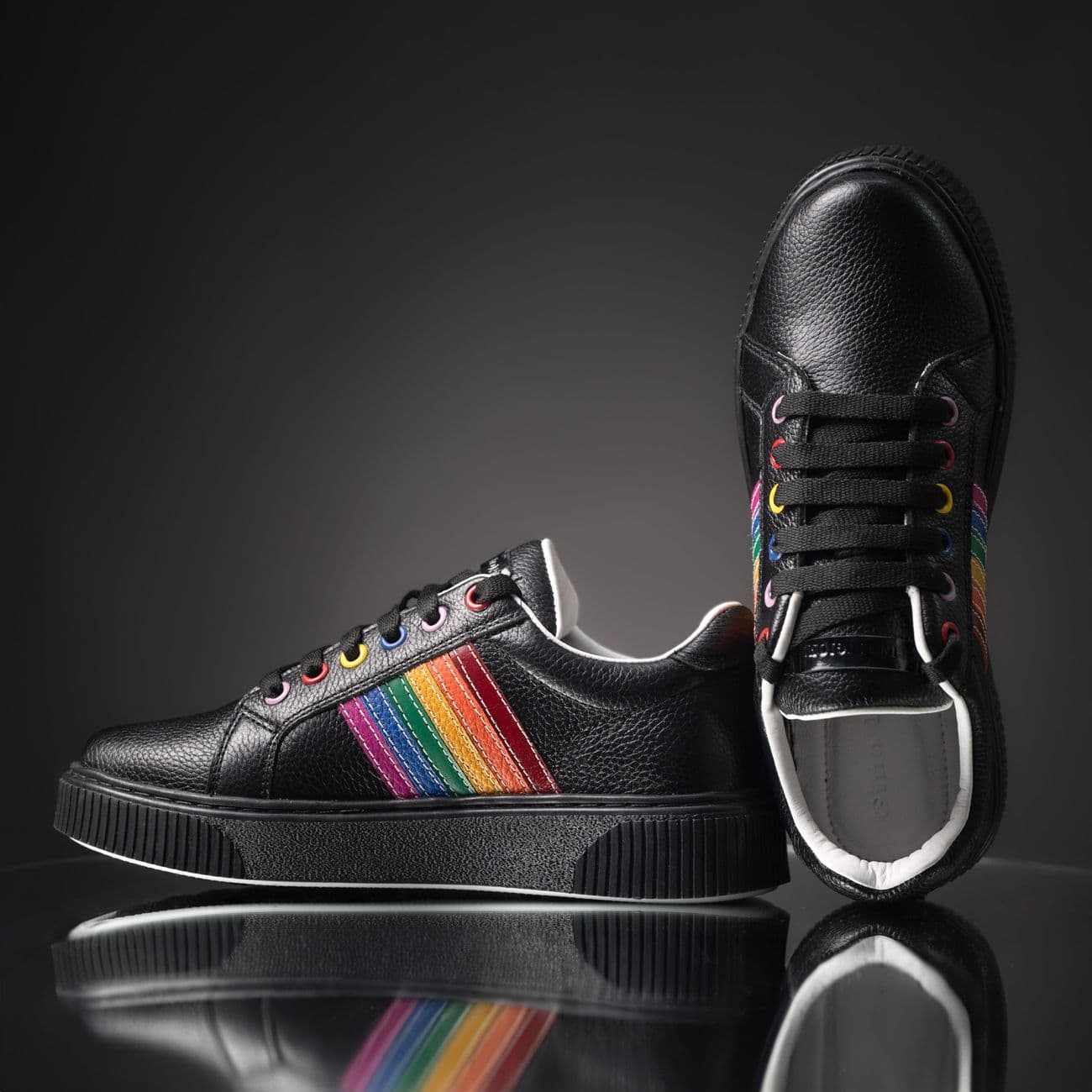 Bash – Black leather sneakers: style, fit and care for everyday wear