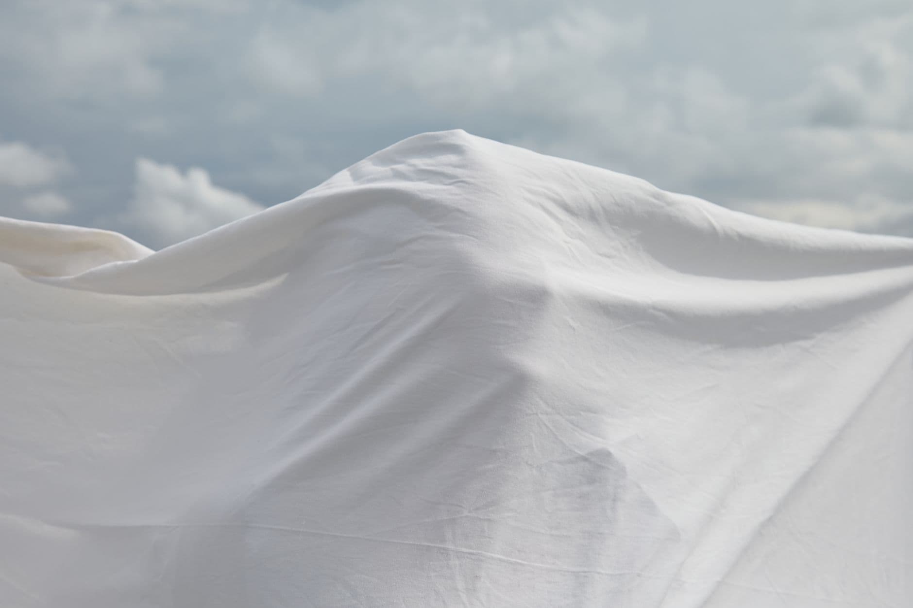 breathable cotton sheets product photo
