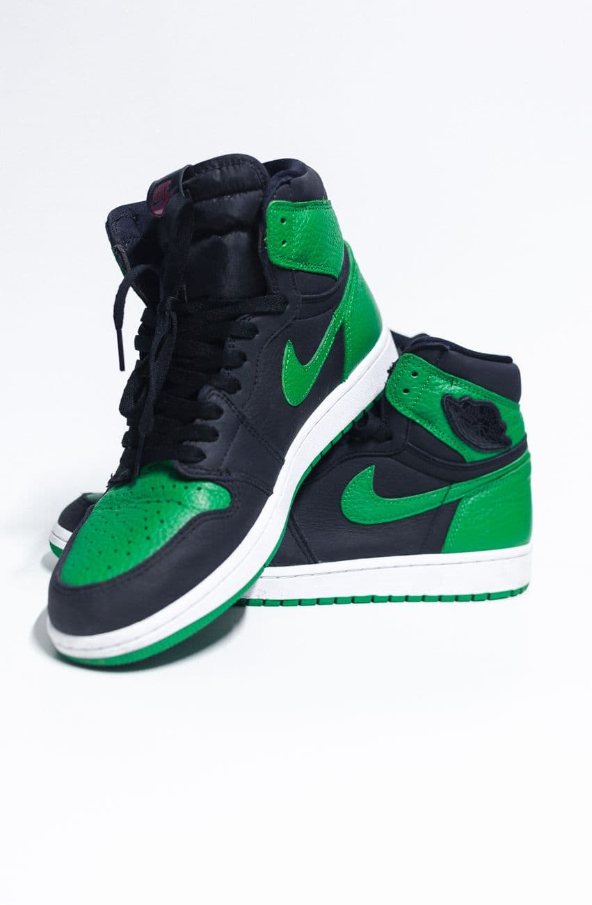Bash – How to measure your foot for Nike women's sneaker sizing