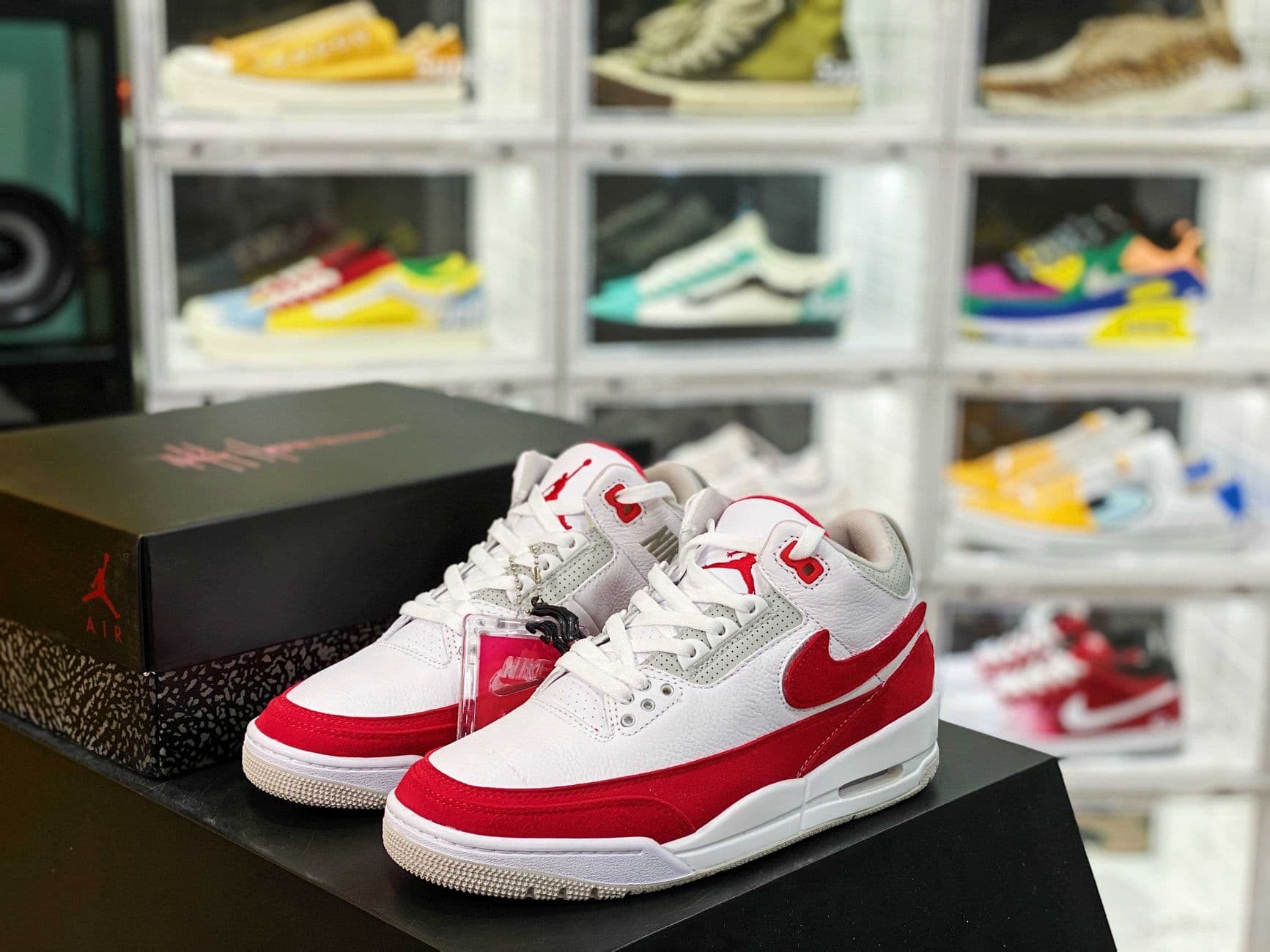 Bash – Nike sneaker price range in South Africa: what to expect (R bands)