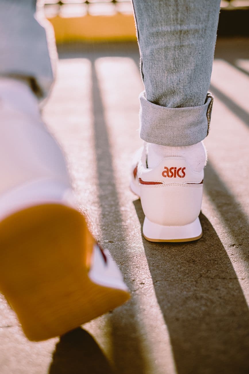 Bash – Asics sneakers at Sportscene - models and everyday performance features