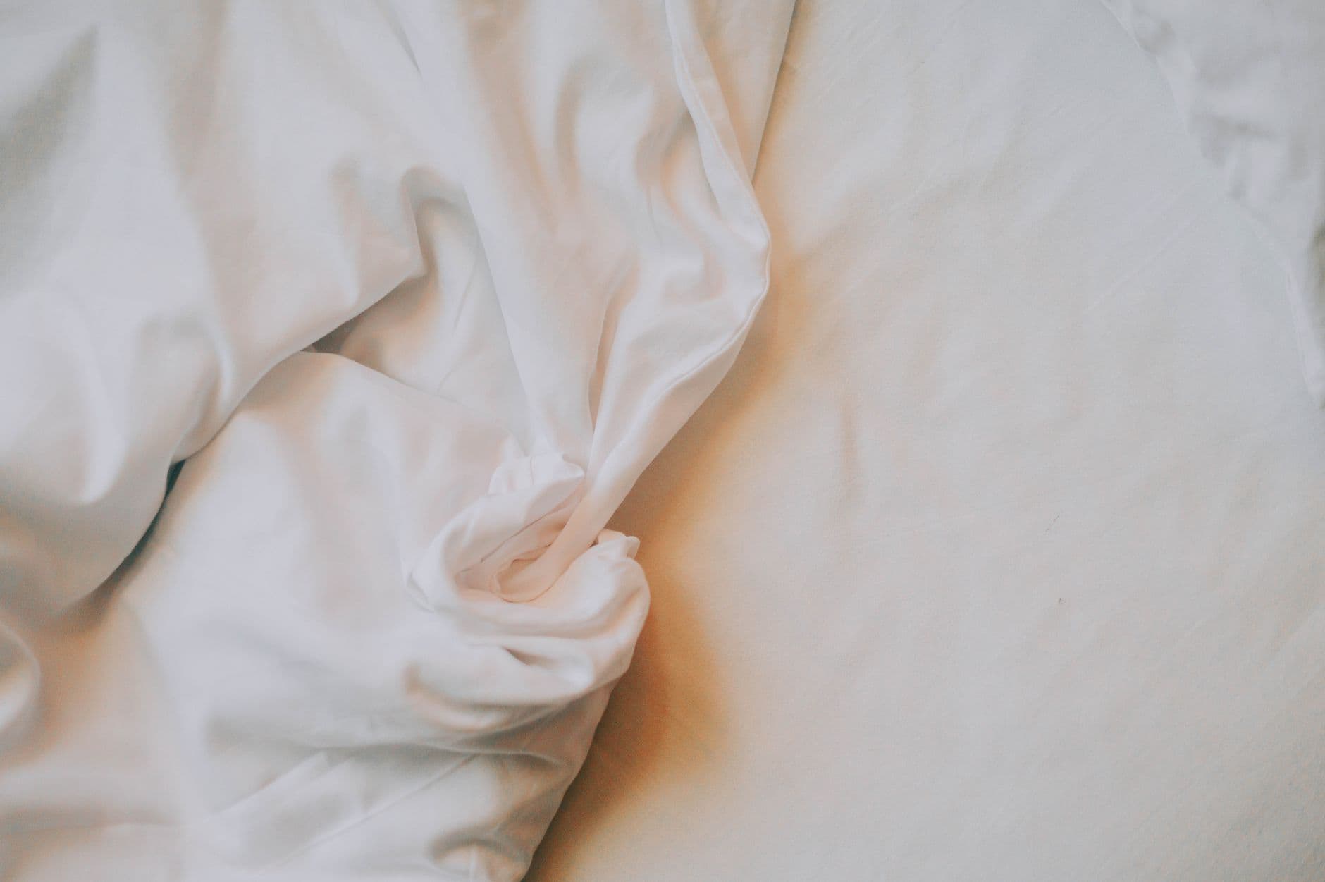 Bash – Bamboo vs cotton sheets: which offers better allergy relief and moisture control?