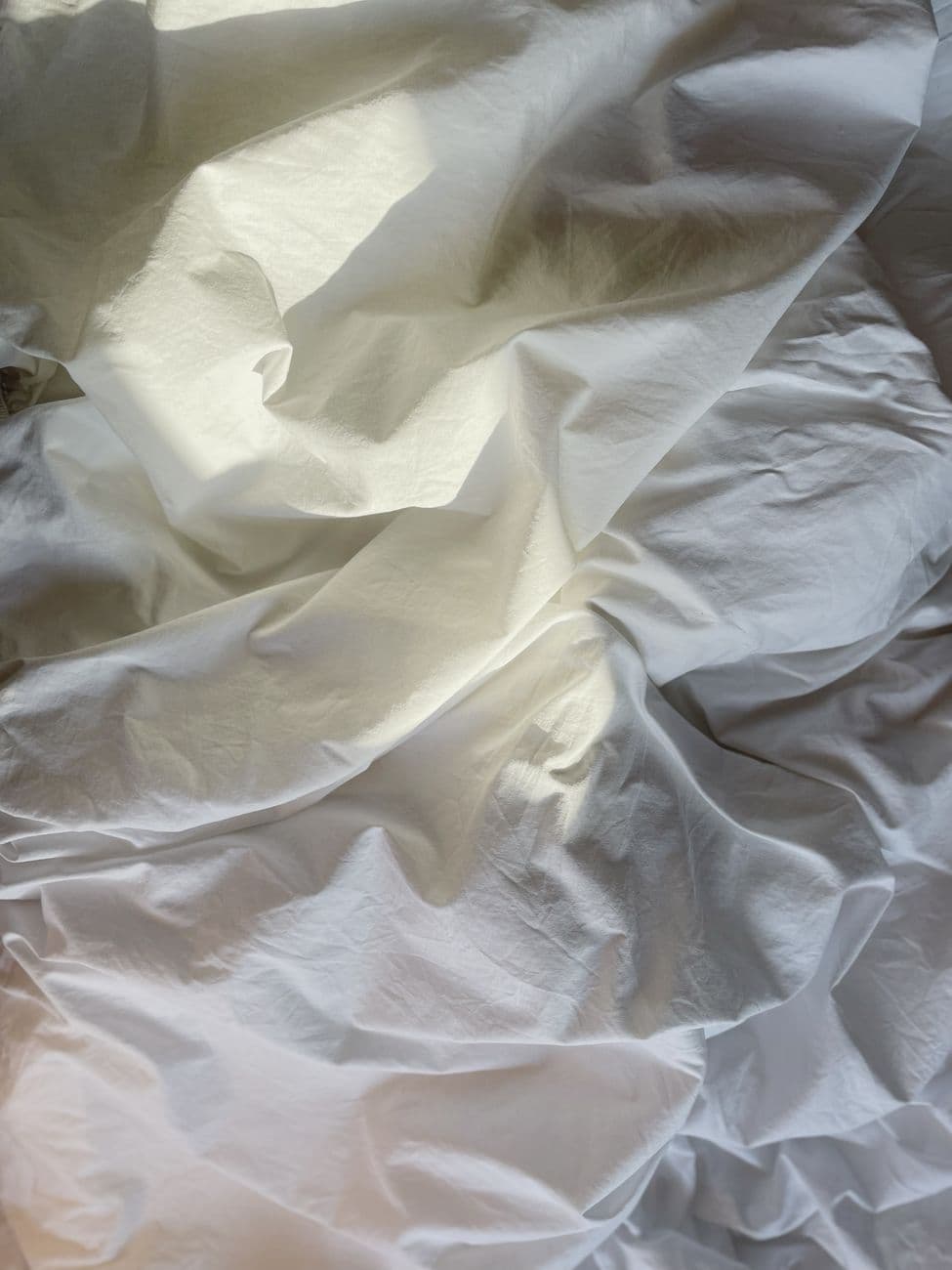 Bash – Choosing Egyptian bedding by weave, climate and budget