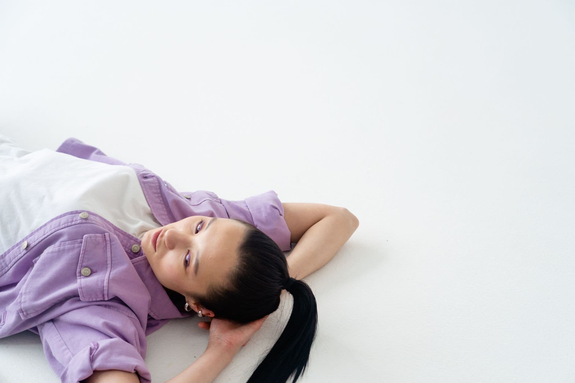 Bash – Memory foam topper vs latex topper: which one suits your sleep?