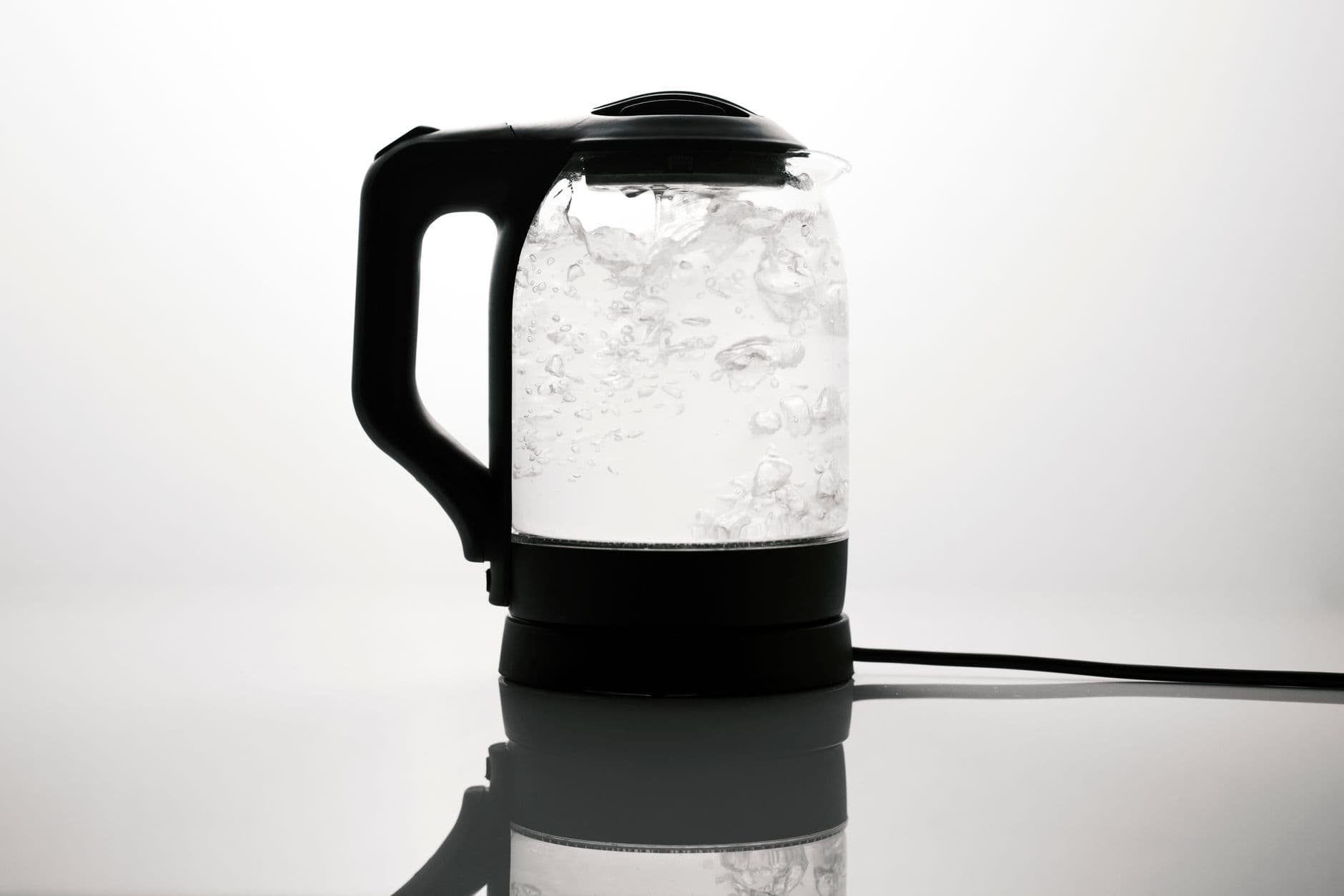 Bash – How to Descale an Electric Kettle: Safe, Simple Steps