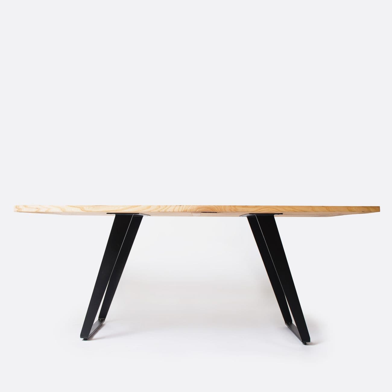 Bash – Coffee table for living room: style, size and buying made simple