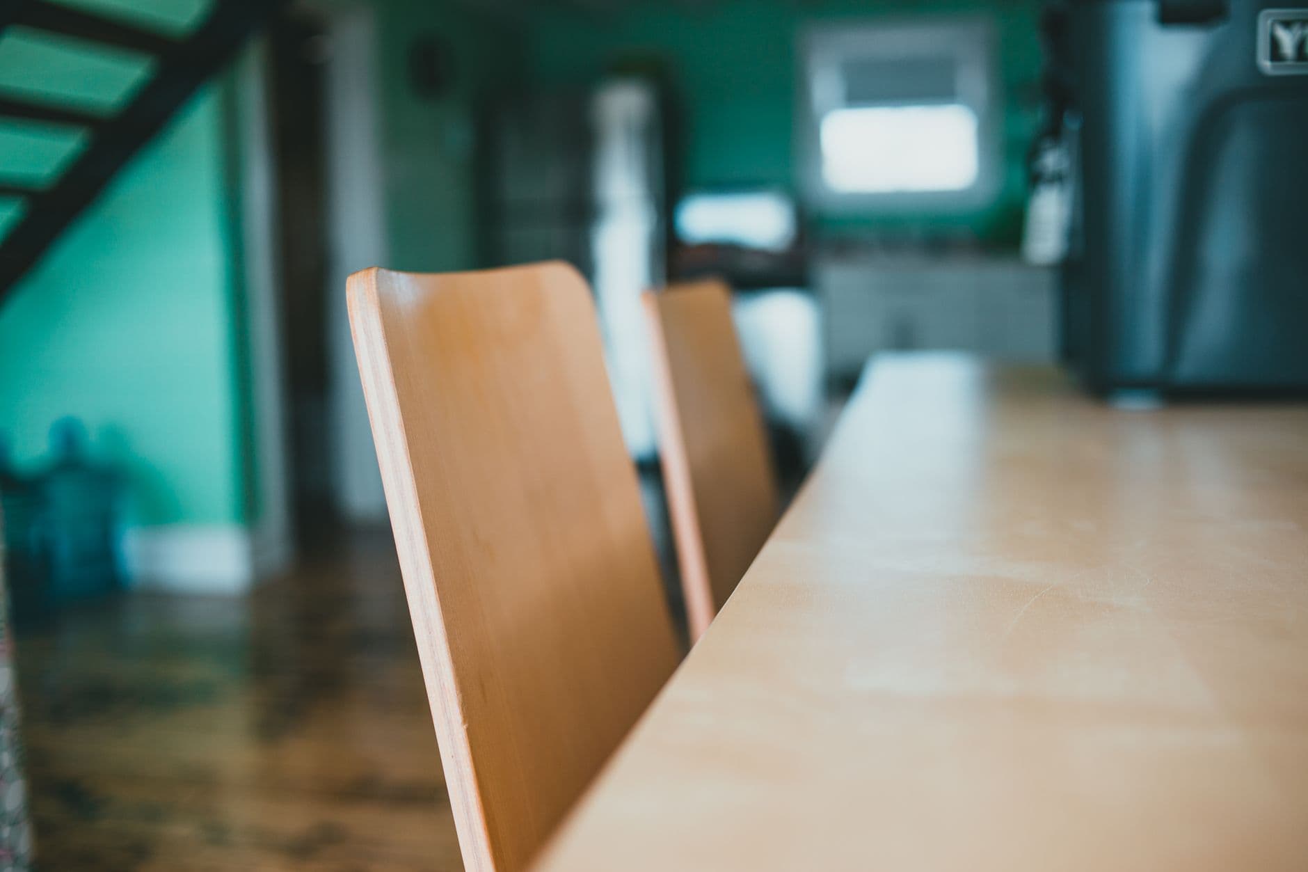 Bash – Kitchen table and chairs: choose the right set for your home