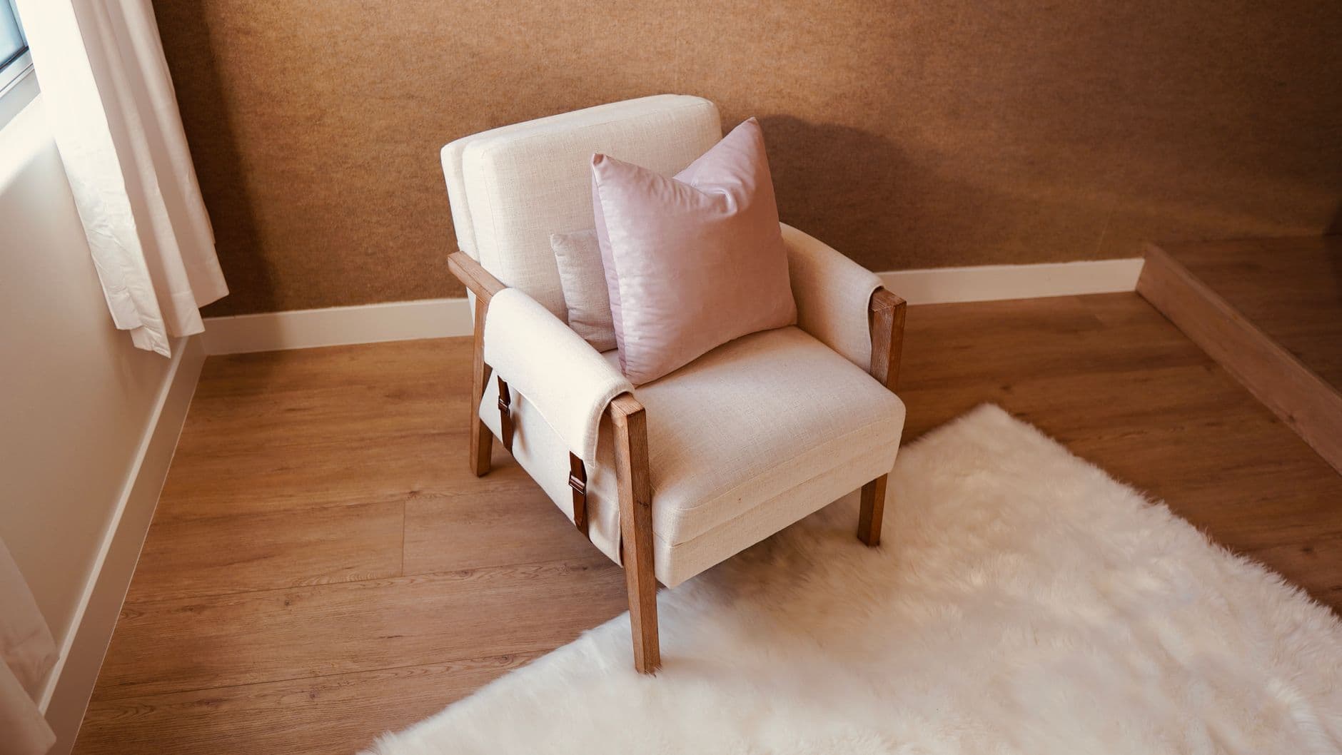 Bash – How to Choose Occasional Chairs for South African Homes
