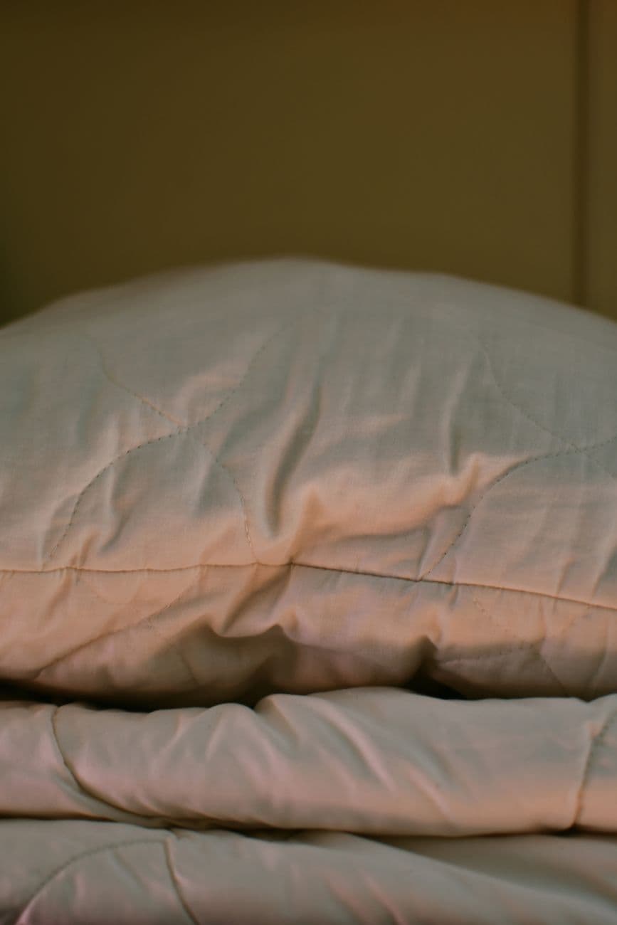 Bash – How to choose the best blanket for under a duvet