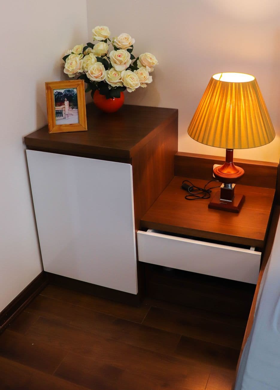 Bash – Bedside tables South Africa: choose the right size, style and storage