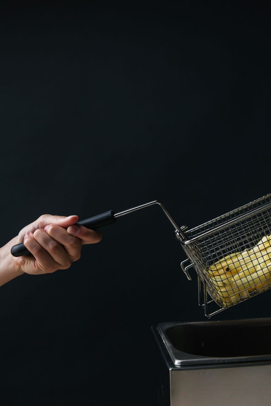 Bash – Cuisine Pro Air Fryer 9L - family-sized airfryer for everyday South African kitchens
