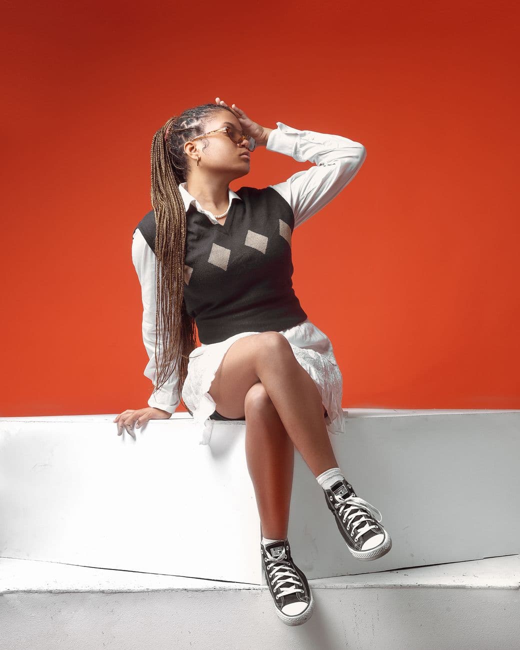 Bash – Platform sneaker travel outfit - versatile looks for comfort and style