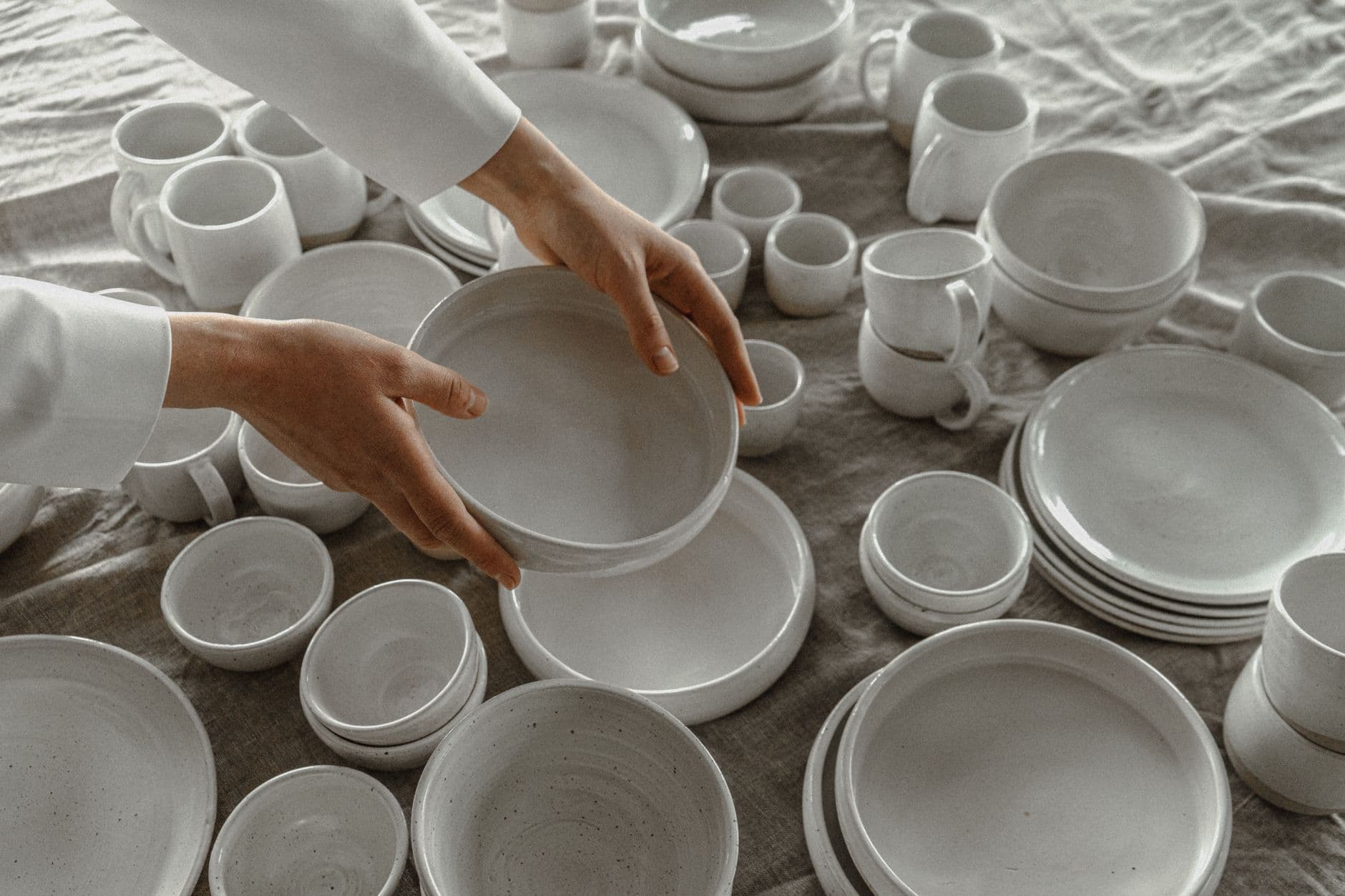 crockery dinnerware set product photo