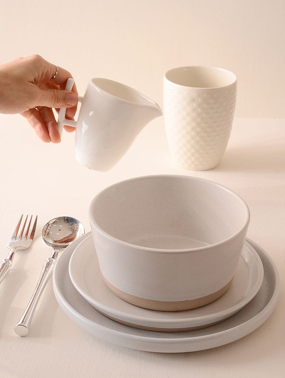 crockery dinnerware set product photo