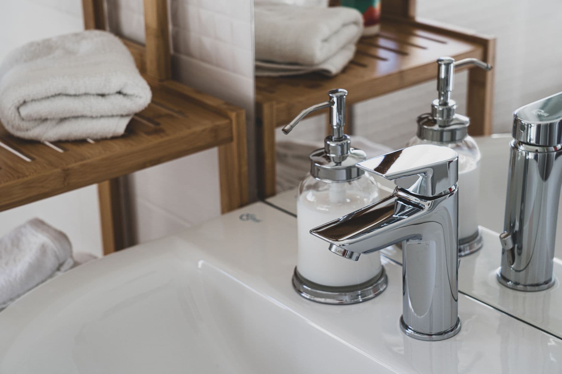 stainless steel bathroom accessories product photo